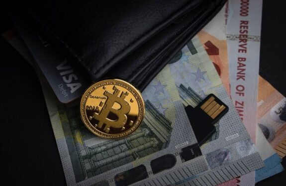 pagos-en-bitcoin-y-el-mercado-laboral